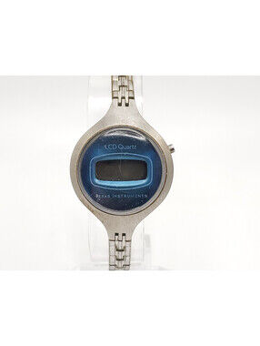 Vintage Ti Texas Instruments LCD Quartz Womens  Watch For Parts Or Repair